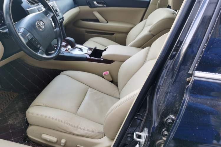 Used Toyota Reiz 2009 2.5S Comfort Edition Left Front Seat