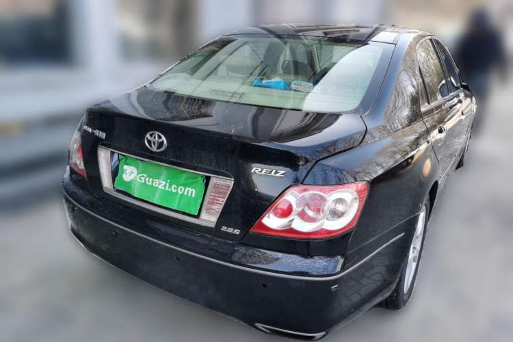 Used Toyota Reiz 2009 2.5S Comfort Edition Rear Right 45 Deg