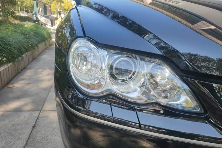 Used Toyota Reiz 2009 2.5S AVX Version Right Front Headlight