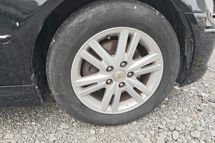 Used Toyota Reiz 2009 2.5S Comfort Edition Right Front Wheel Hub