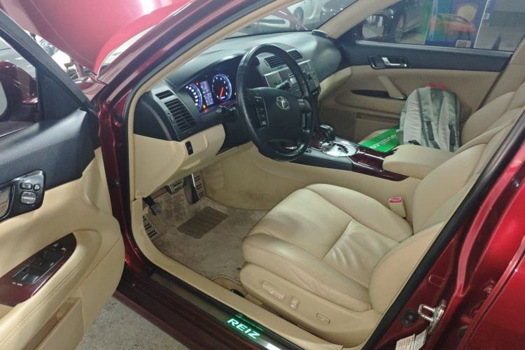 Used Toyota Reiz 2009 2.5S Comfort Edition Driver Seat