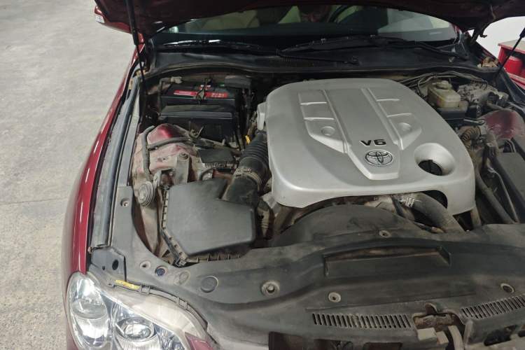 Used Toyota Reiz 2009 2.5S Comfort Edition Engine Bay Right