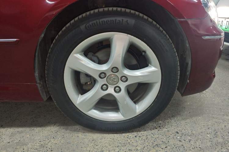 Used Toyota Reiz 2009 2.5S Comfort Edition Right Front Wheel Hub