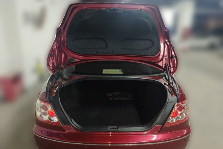 Used Toyota Reiz 2009 2.5S Comfort Edition Trunk