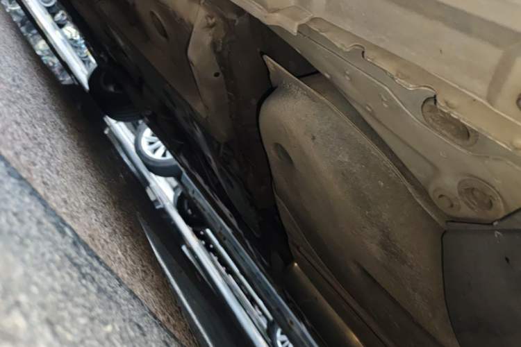 Used Toyota Reiz 2009 2.5S Comfort Edition Chassis Rear Left