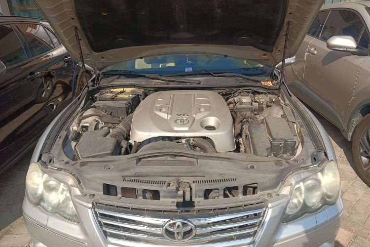 Used Toyota Reiz 2009 2.5S Comfort Edition Engine Bay