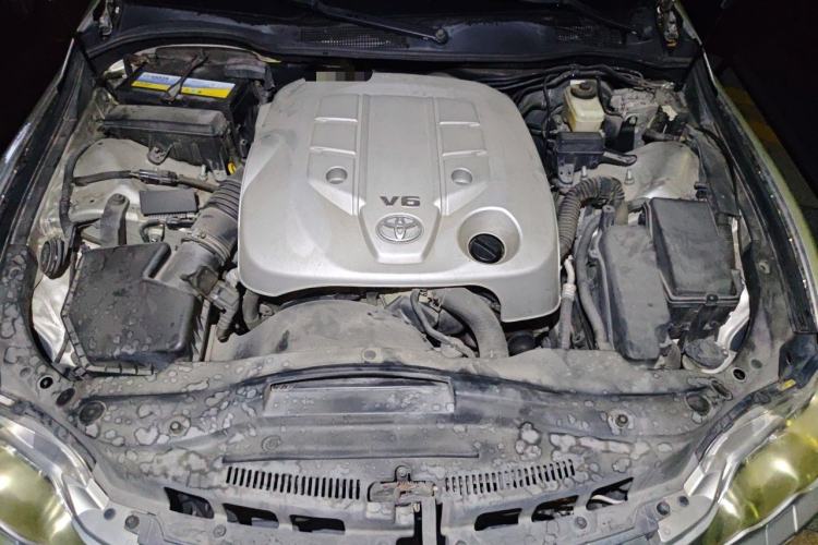 Used Toyota Reiz 2009 2.5S Comfort Edition Engine Bay