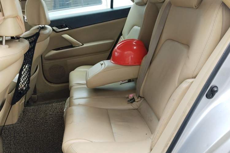 Used Toyota Reiz 2009 2.5S Comfort Edition Left Rear Seat