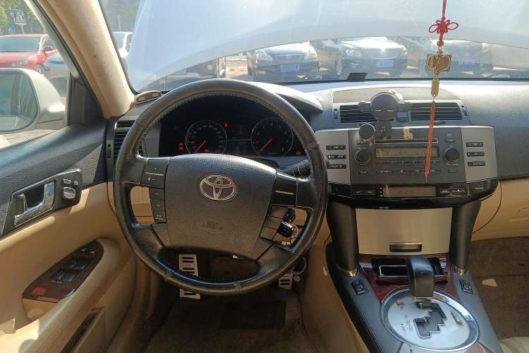 Used Toyota Reiz 2009 2.5S Comfort Edition Steering Wheel