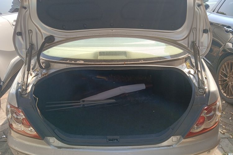 Used Toyota Reiz 2009 2.5S Comfort Edition Trunk