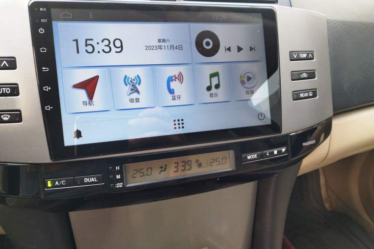 Used Toyota Reiz 2009 2.5S AVX Version Audio And AC Panel