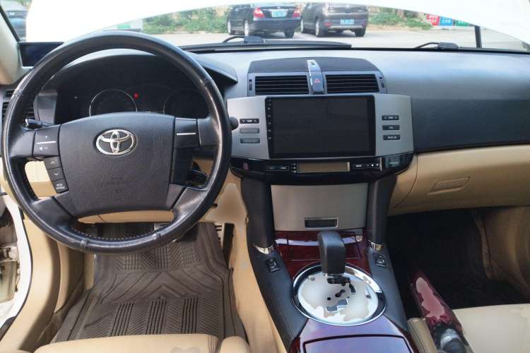 Used Toyota Reiz 2009 2.5S AVX Version Center Console