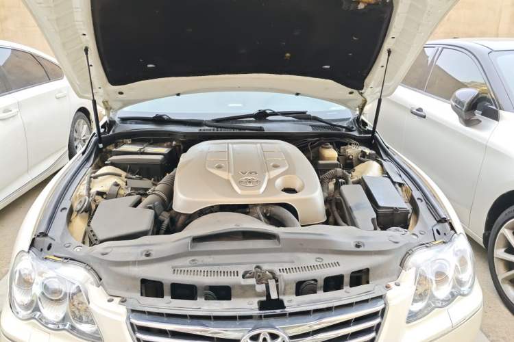 Used Toyota Reiz 2009 2.5S Comfort Edition Engine Bay