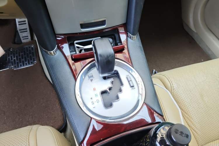 Used Toyota Reiz 2009 2.5S Comfort Edition Gear Lever