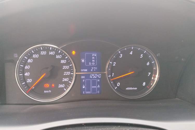 Used Toyota Reiz 2009 2.5S AVX Version Instrument Cluster