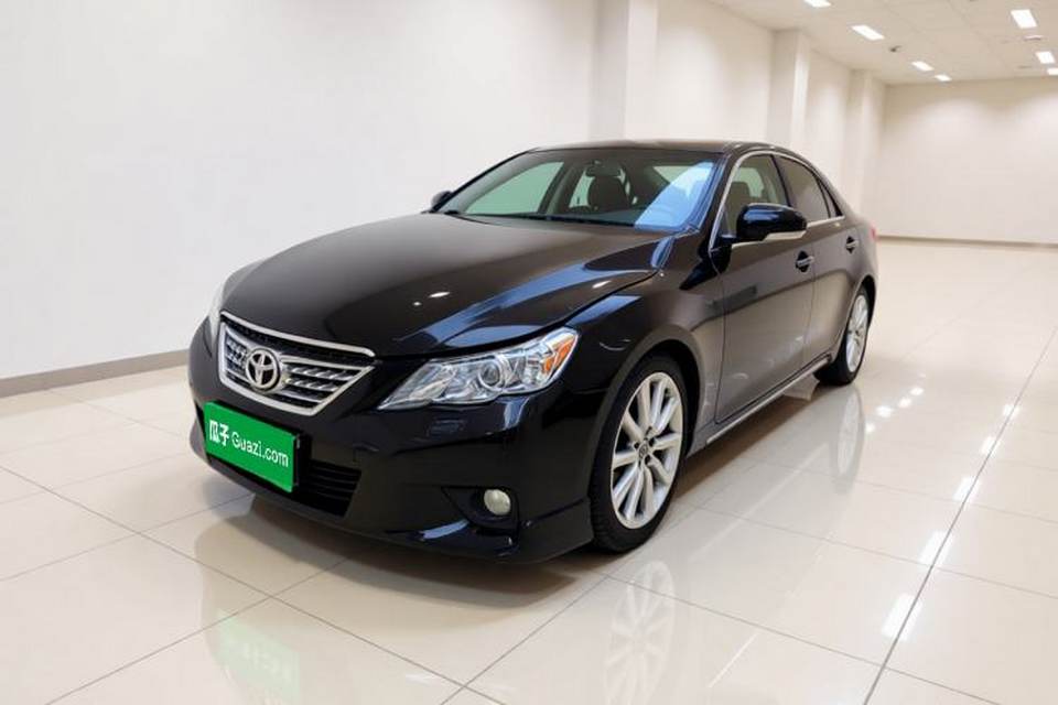 Toyota Reiz 2010