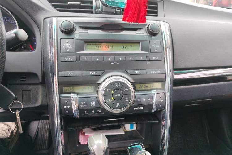 Used Toyota Reiz 2010 2.5V Fengdu Elite Edition Audio And AC Panel