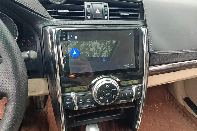Used Toyota Reiz 2010 2.5V Fengdu Elite Edition Audio And AC Panel
