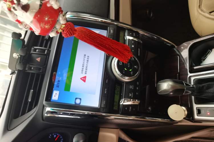 Used Toyota Reiz 2010 2.5V Fengdu Elite Edition Audio And AC Panel