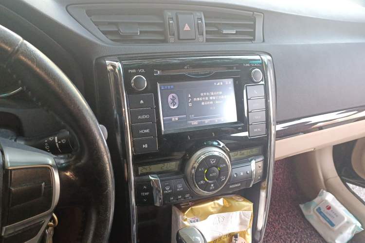 Used Toyota Reiz 2010 2.5V Fengdu Elite Edition Audio And AC Panel