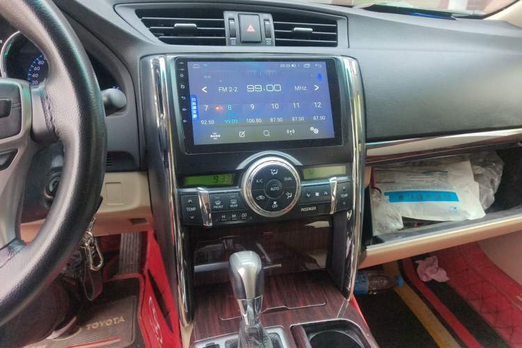 Used Toyota Reiz 2010 2.5V Fengdu Elite Edition Audio And AC Panel