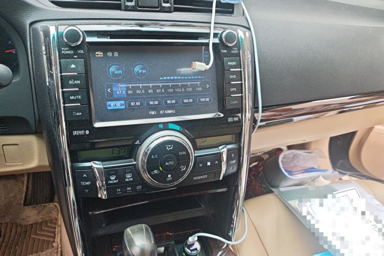 Used Toyota Reiz 2010 2.5V Fengdu Elite Edition Audio And AC Panel