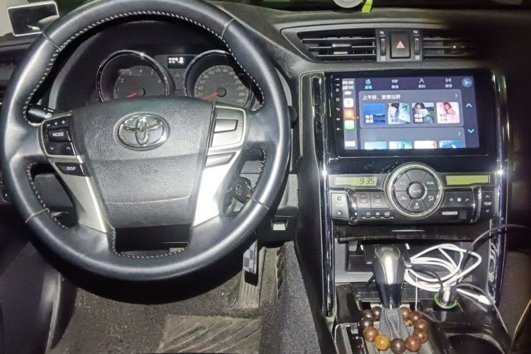 Used Toyota Reiz 2010 2.5V Fengdu Elite Edition Center Console