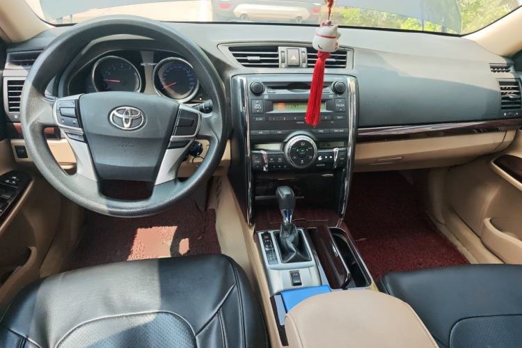 Used Toyota Reiz 2010 2.5S Fengdu Jinghua Edition Center Console