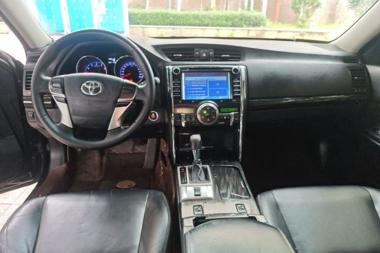 Used Toyota Reiz 2010 2.5V Fengdu Elite Edition Center Console