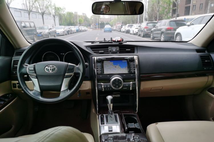 Used Toyota Reiz 2010 2.5V Fengdu Elite Edition Center Console