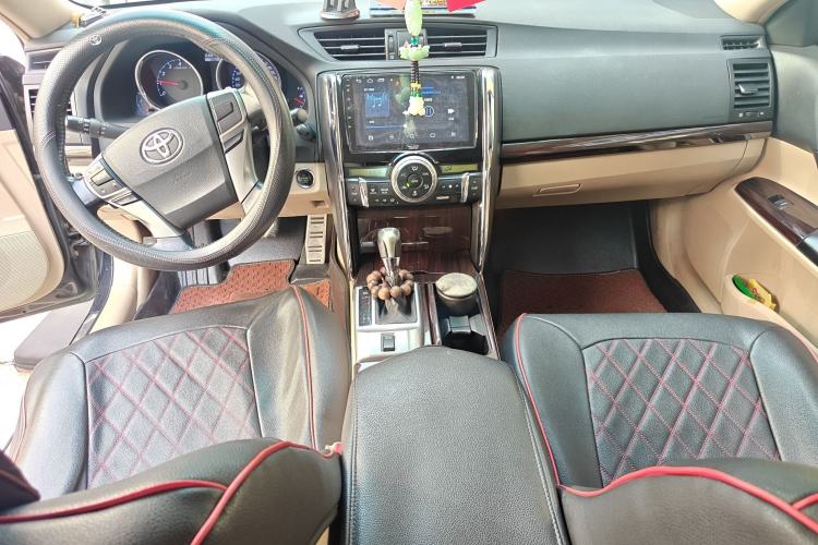 Used Toyota Reiz 2010 2.5V Fashion Elite Edition Center Console