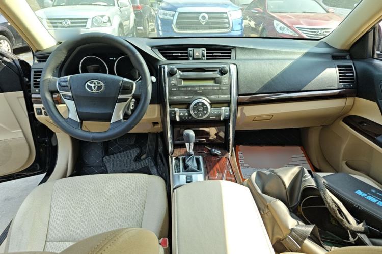 Used Toyota Reiz 2010 2.5S Fengdu Jinghua Edition Center Console