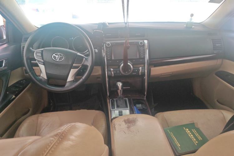 Used Toyota Reiz 2010 2.5V Fengdu Elite Edition Center Console