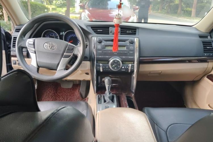 Used Toyota Reiz 2010 2.5S Fengdu Jinghua Edition Center Console