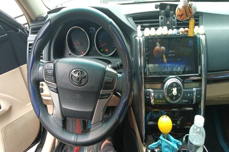 Used Toyota Reiz 2010 2.5V Fengdu Elite Edition Center Console