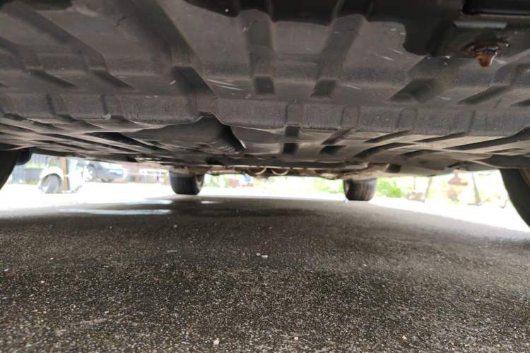 Used Toyota Reiz 2010 2.5V Fengdu Elite Edition Chassis Front