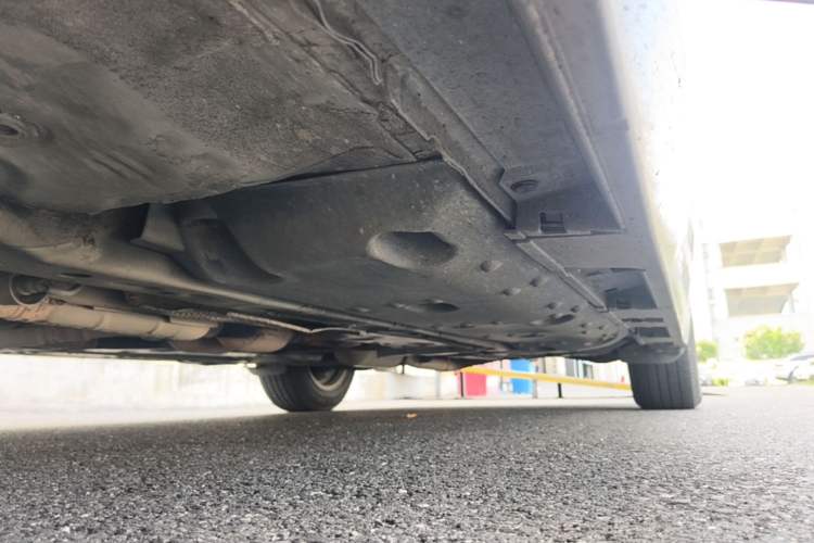 Used Toyota Reiz 2010 2.5V Fengdu Elite Edition Chassis Front Left