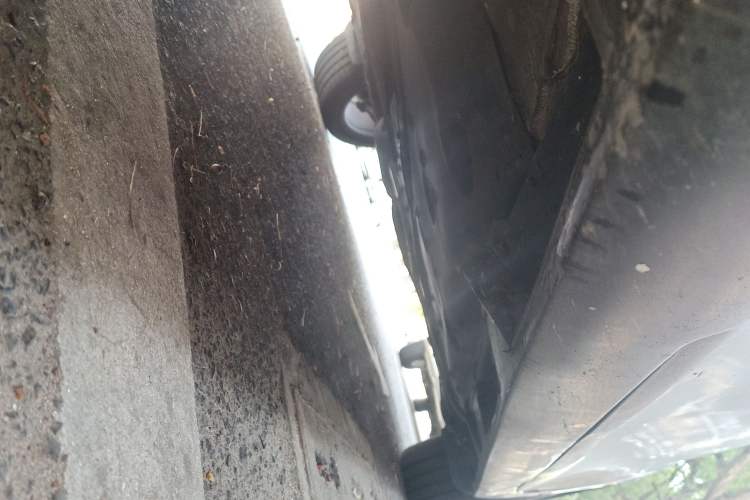 Used Toyota Reiz 2010 2.5V Fengdu Elite Edition Chassis Front Left