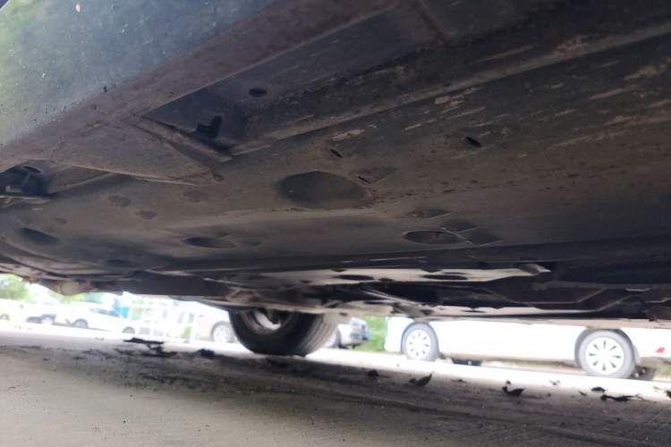 Used Toyota Reiz 2010 2.5V Fengdu Elite Edition Chassis Front Left