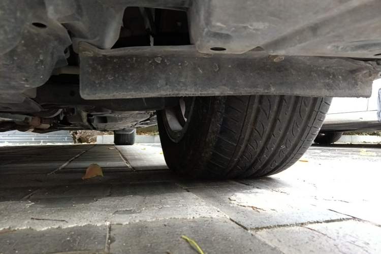 Used Toyota Reiz 2010 2.5V Fengdu Elite Edition Chassis Front Left
