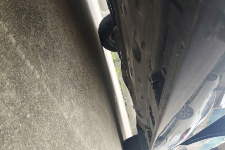 Used Toyota Reiz 2010 2.5V Fengdu Elite Edition Chassis Front Left