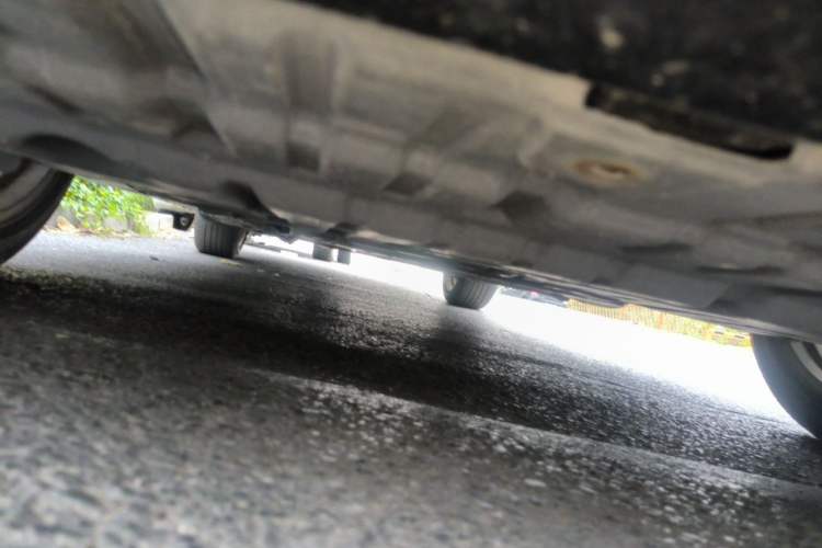 Used Toyota Reiz 2010 2.5V Fashion Elite Edition Chassis Front
