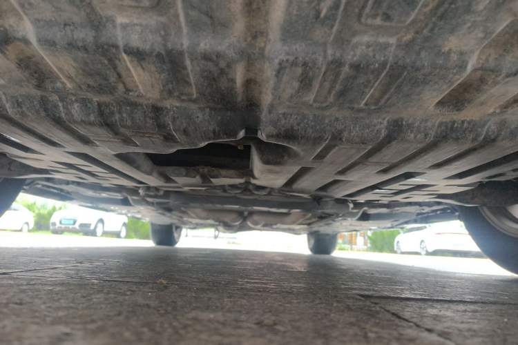 Used Toyota Reiz 2010 2.5V Fengdu Elite Edition Chassis Front