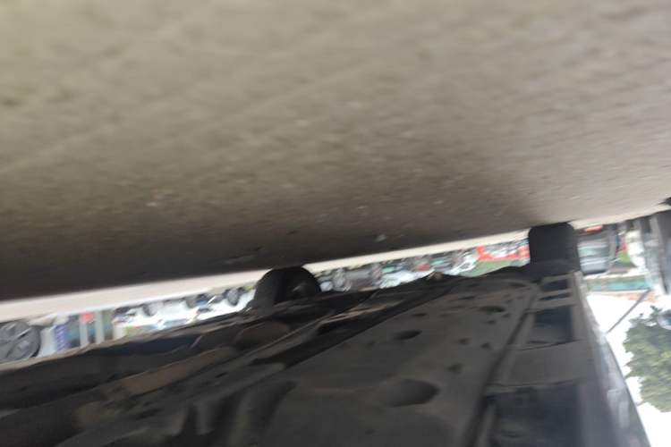 Used Toyota Reiz 2010 2.5S Fengdu Jinghua Edition Chassis Front Right