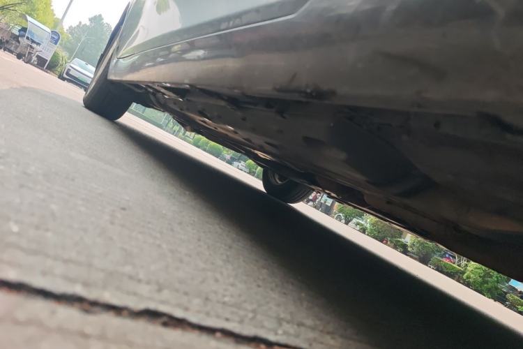 Used Toyota Reiz 2010 2.5S Fengdu Jinghua Edition Chassis Front Right