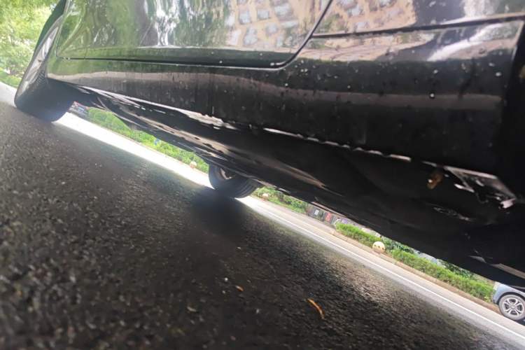 Used Toyota Reiz 2010 2.5V Fengdu Elite Edition Chassis Front Right