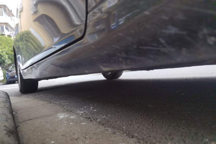 Used Toyota Reiz 2010 2.5V Fengdu Elite Edition Chassis Front Right