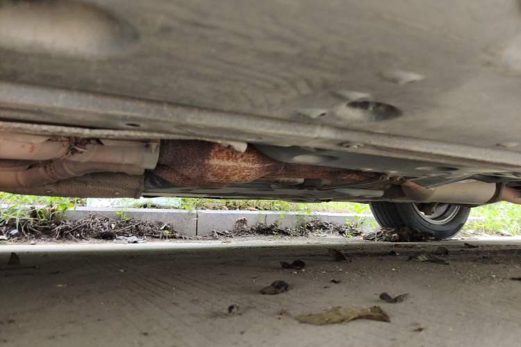 Used Toyota Reiz 2010 2.5V Fengdu Elite Edition Chassis Front Right