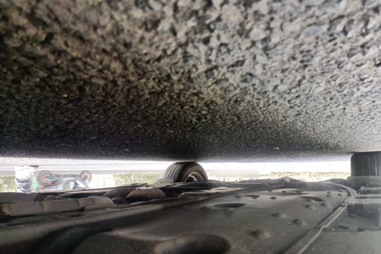Used Toyota Reiz 2010 2.5V Fengdu Elite Edition Chassis Front Right