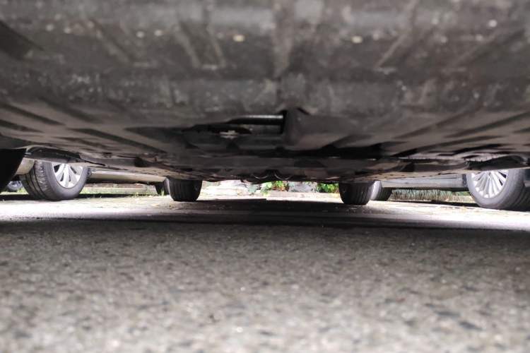Used Toyota Reiz 2010 2.5S Fengdu Jinghua Edition Chassis Front